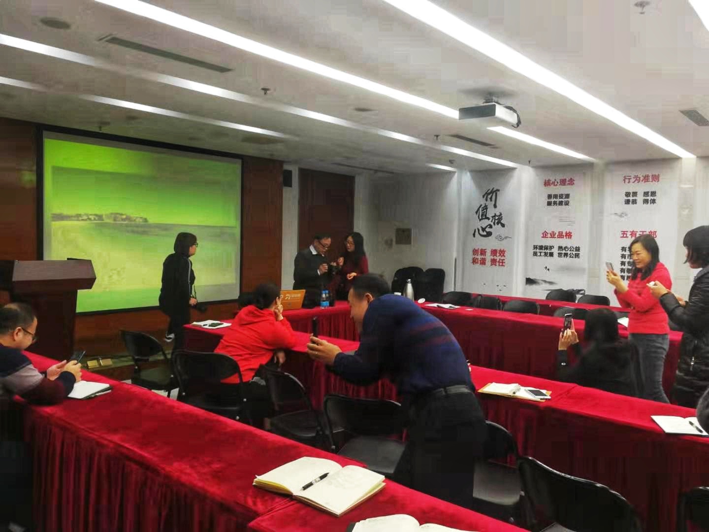 1640918809139477.jpg 1640918809139477.jpg